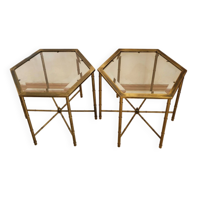 Paire de tables basses en faux bambou dans le goût de Bagues ca.1960.