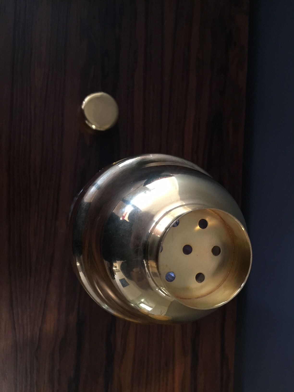 Crystal and gold plated glass shaker from val saint lambert