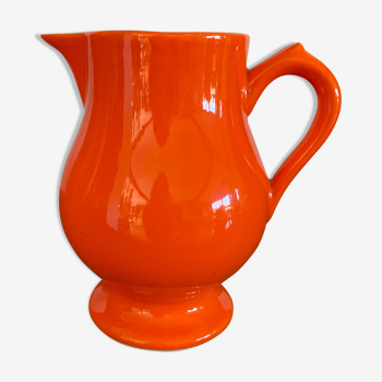Orange pitcher Niderviller