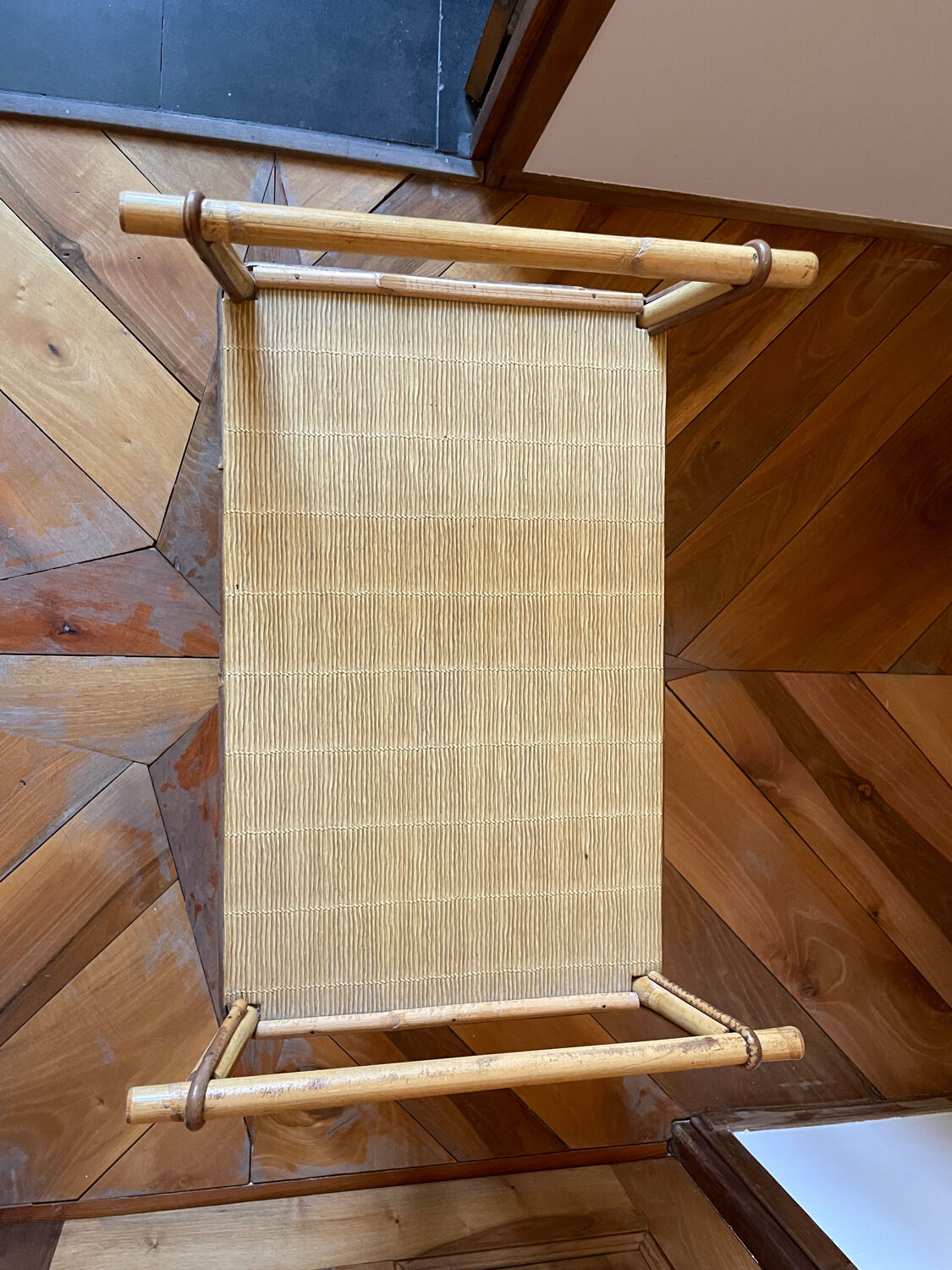 Rattan side table magazine rack