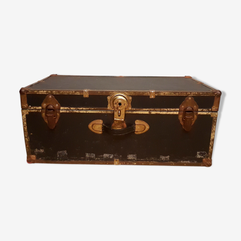 American old trunk / chest usa
