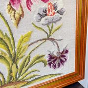 Vintage Floral Canvas Tapestry - Retro Wall Hanging Embroidery
