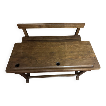 Bureau d’écolier ancien en bois massif avec banc intégré – Vintage