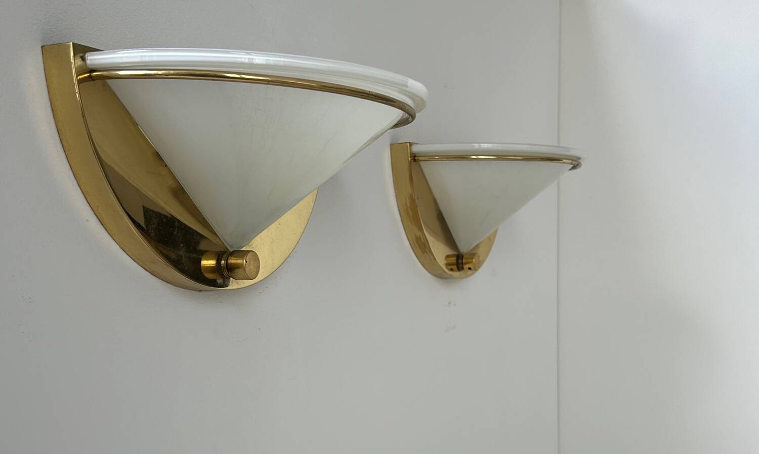 Pair of vintage wall lights, brass and opaline glass, Italy 1970
