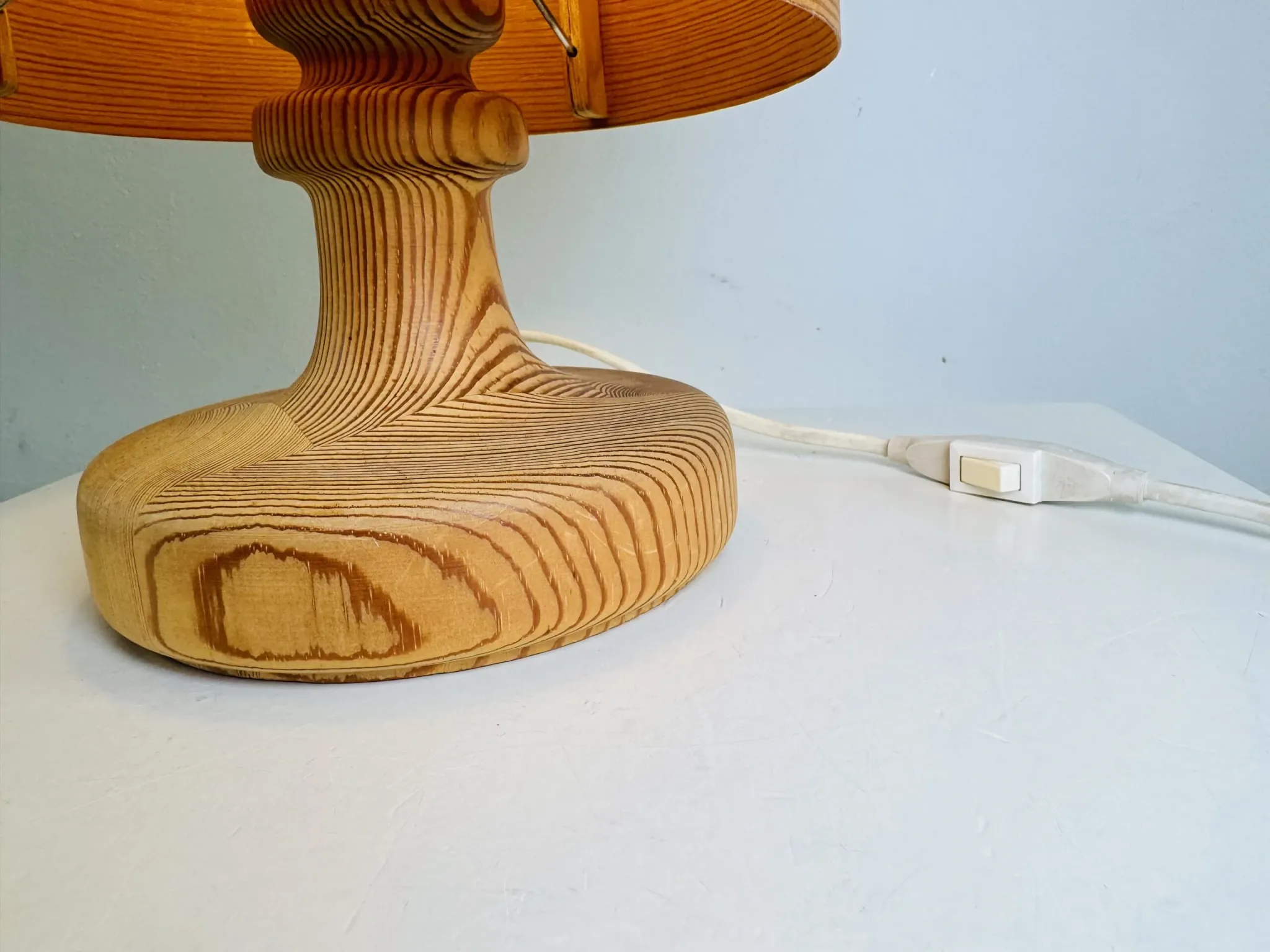 B-262 Pine Veneer Table Lamp By Hans-Agne Jakobsson For Ab Ellysett, Sweden, 1960S