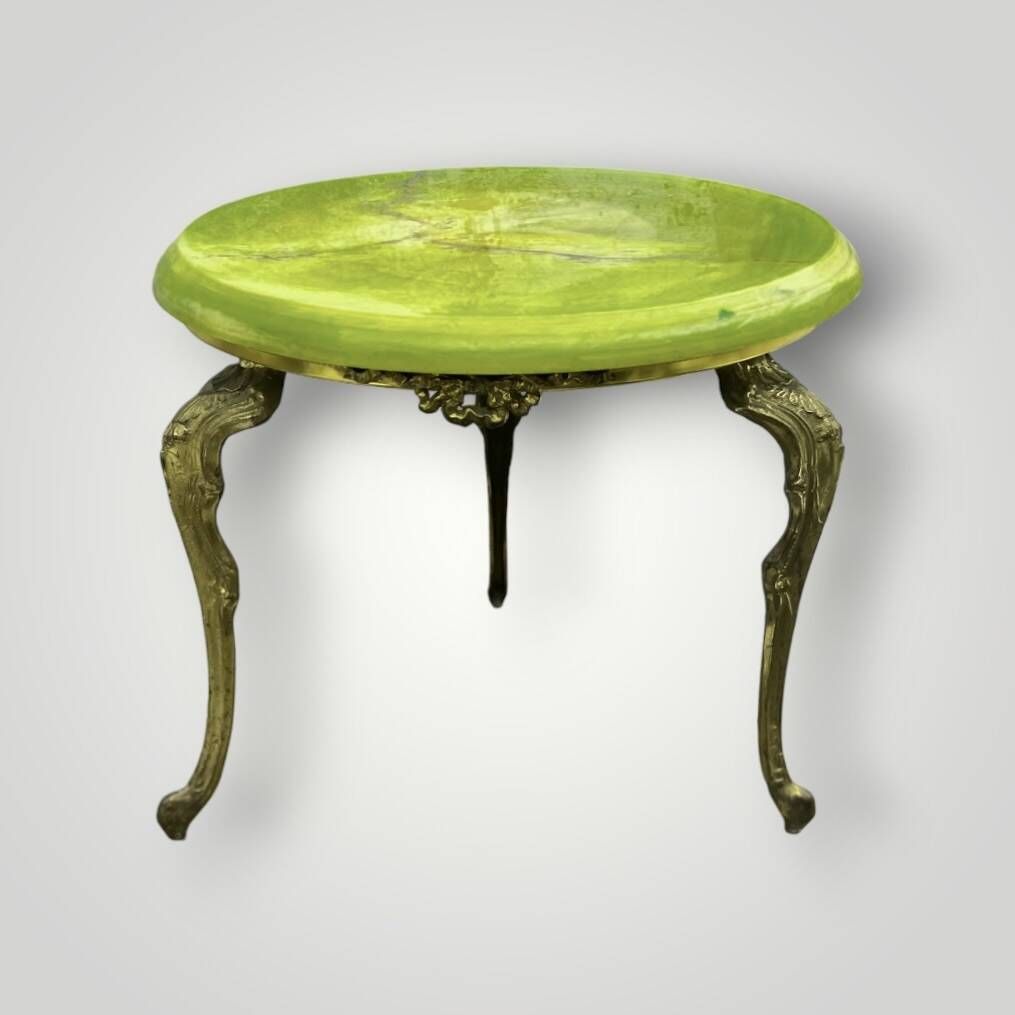 Vintage side table in green resin and gilded cast iron - boudoir spirit