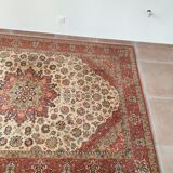 Pure carpet virgin wool