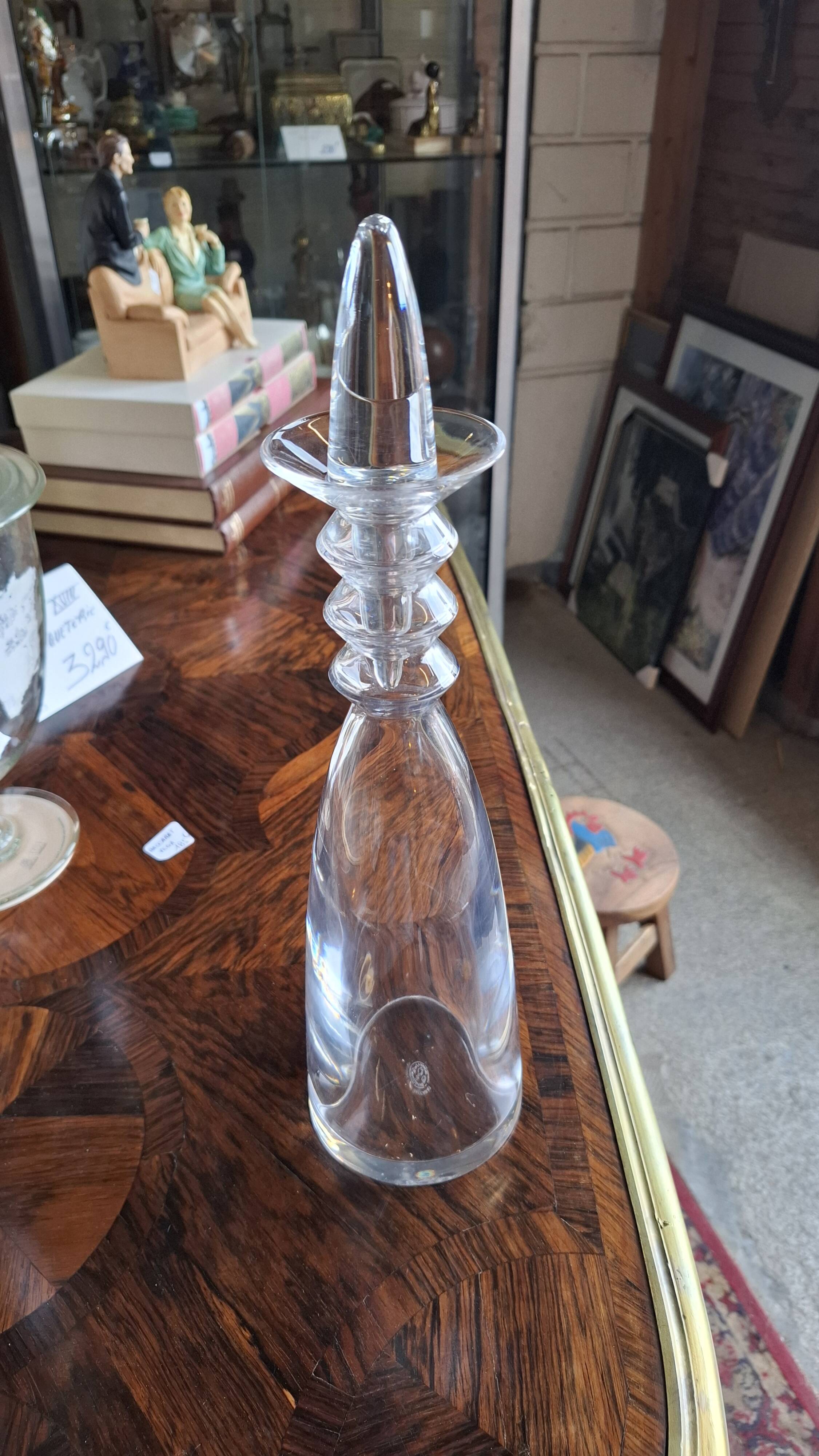 Baccarat Vega model carafe