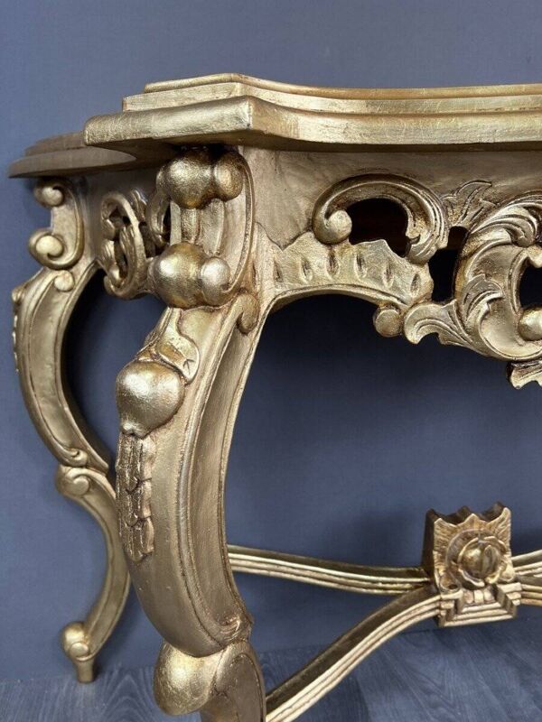 Console dorée sculptée, XXème siècle