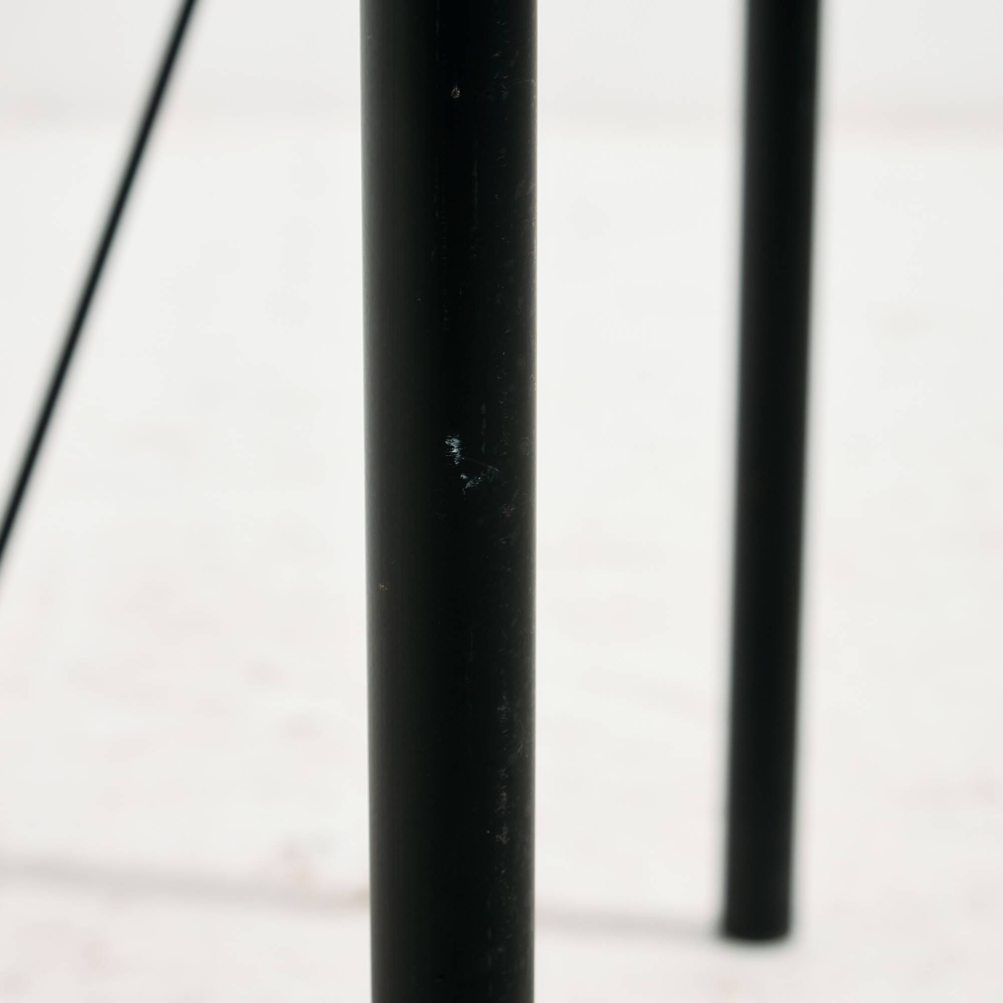 MK10872 Postmodern armchair and table, Set of 2