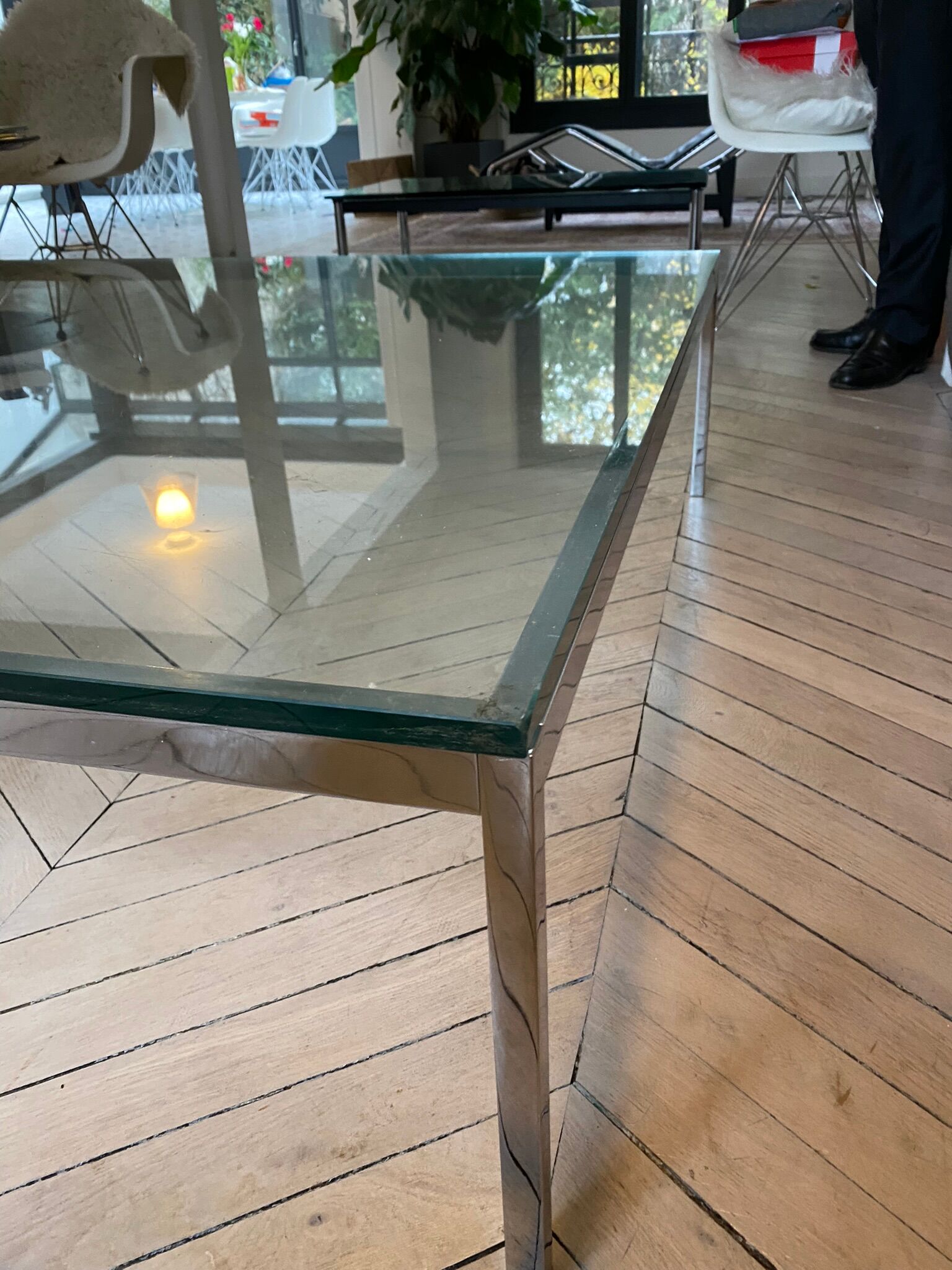 Table basse design Italien verre épais et acier brossé