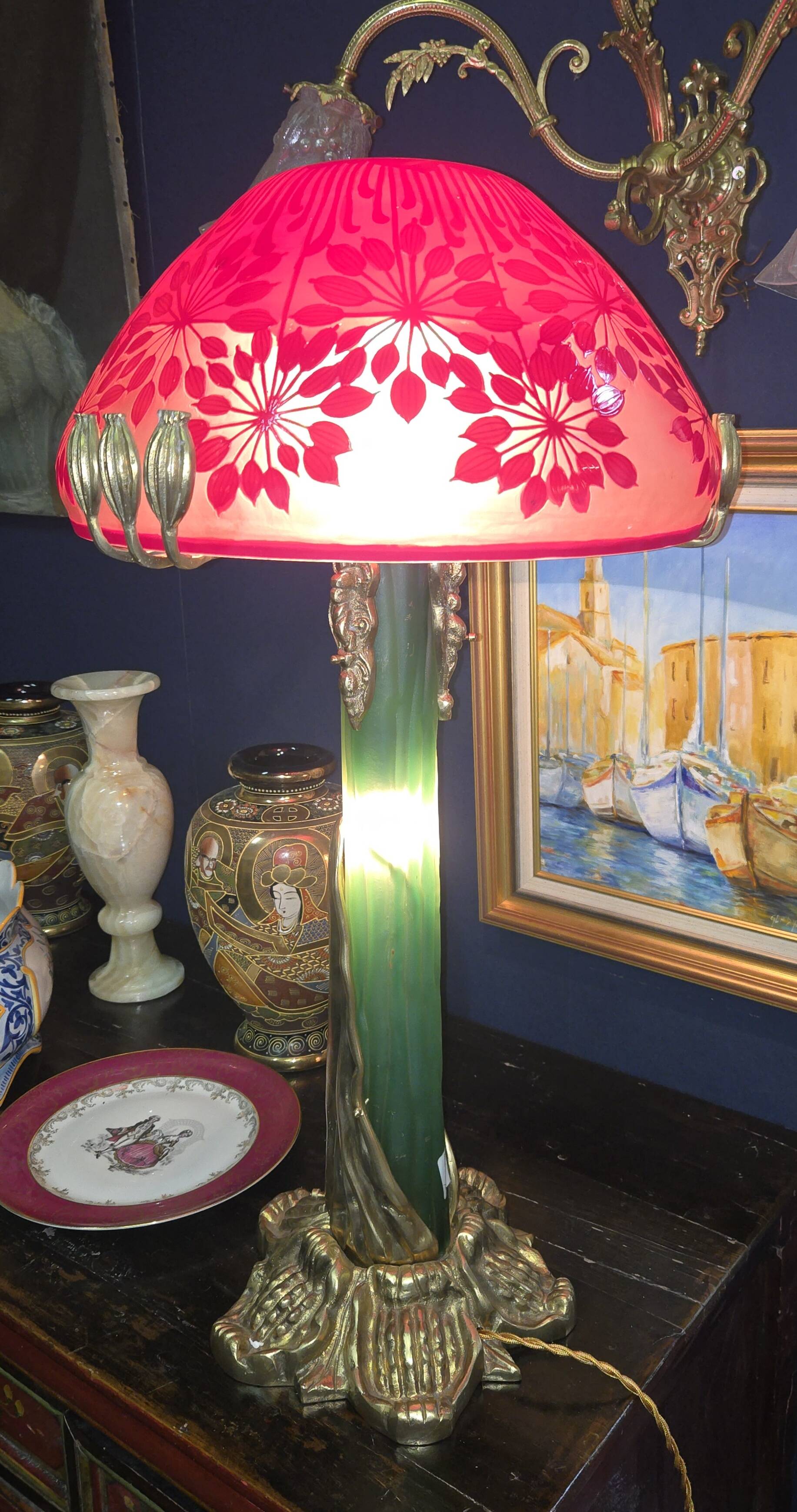 Grande lampe style Art Nouveau – pied en bronze et verre, abat-jour dégagé