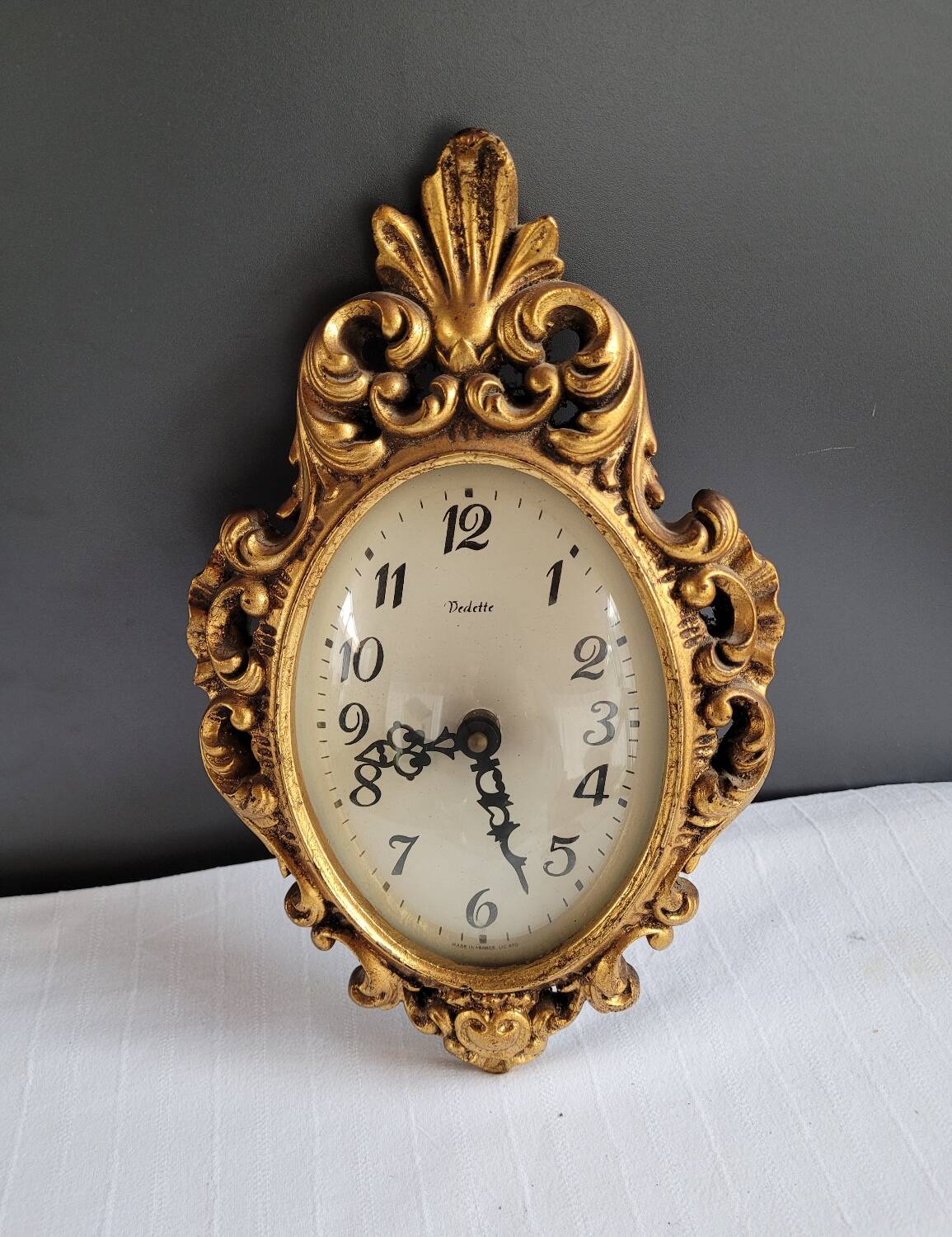 Wall clock