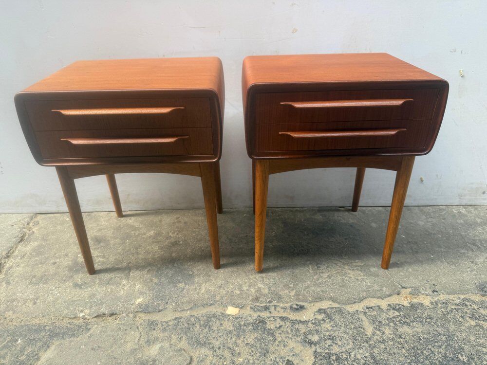 Tables de chevet en teck avec pieds en chêne attribuées à Johannes Andersen, 1964, lot de 2