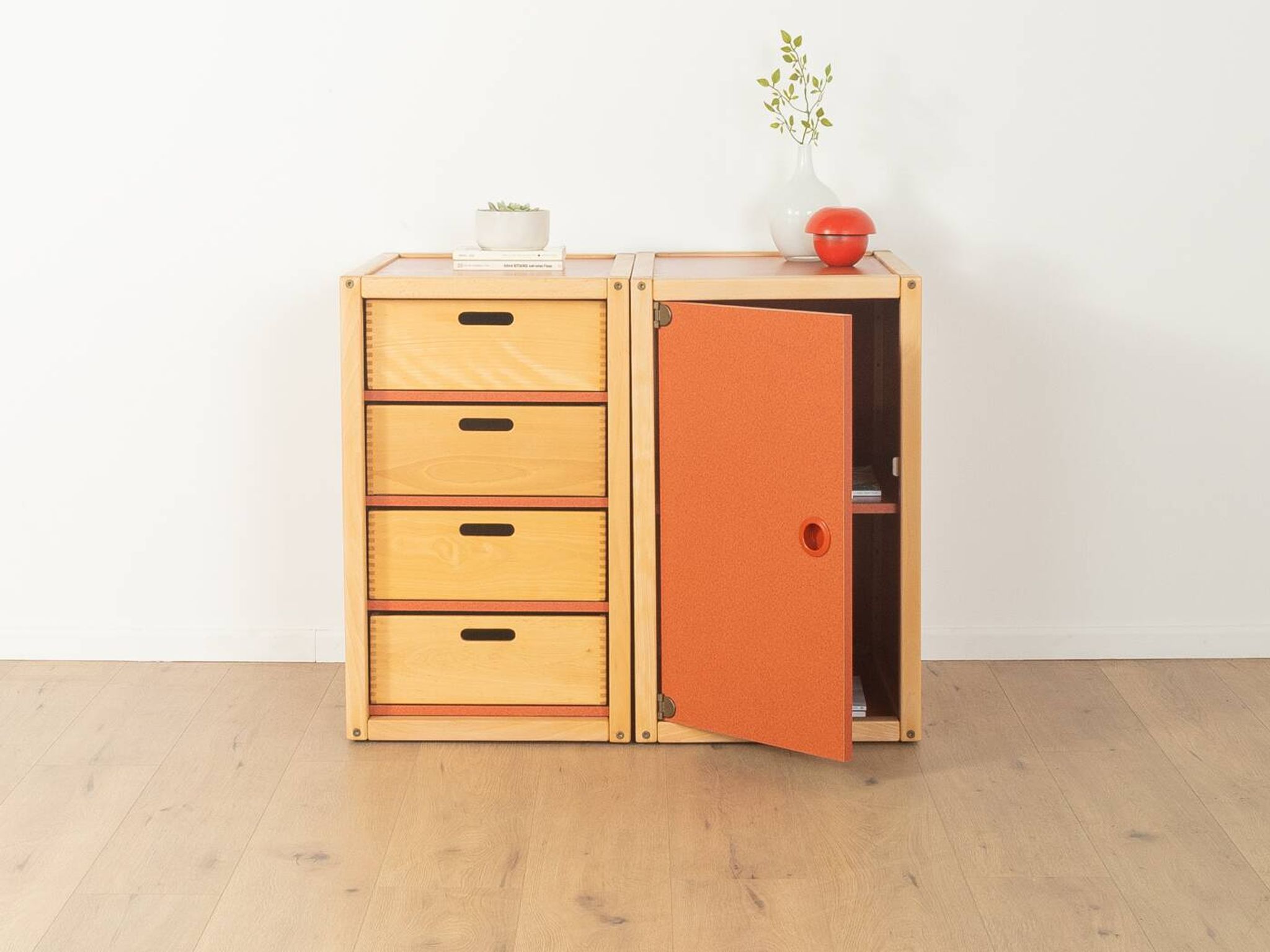 Two-piece profile system by Flötotto from the 1970s