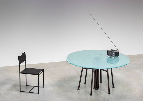 Table à manger ronde géométrique avant-gardiste allemande 1980