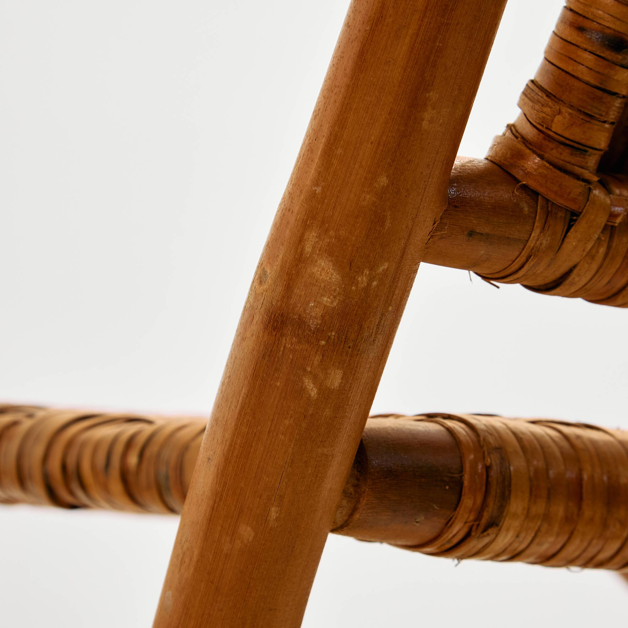 Foldable bamboo chair