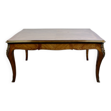 Table de style Louis XV à allonges en marqueterie et bronze 1940's
