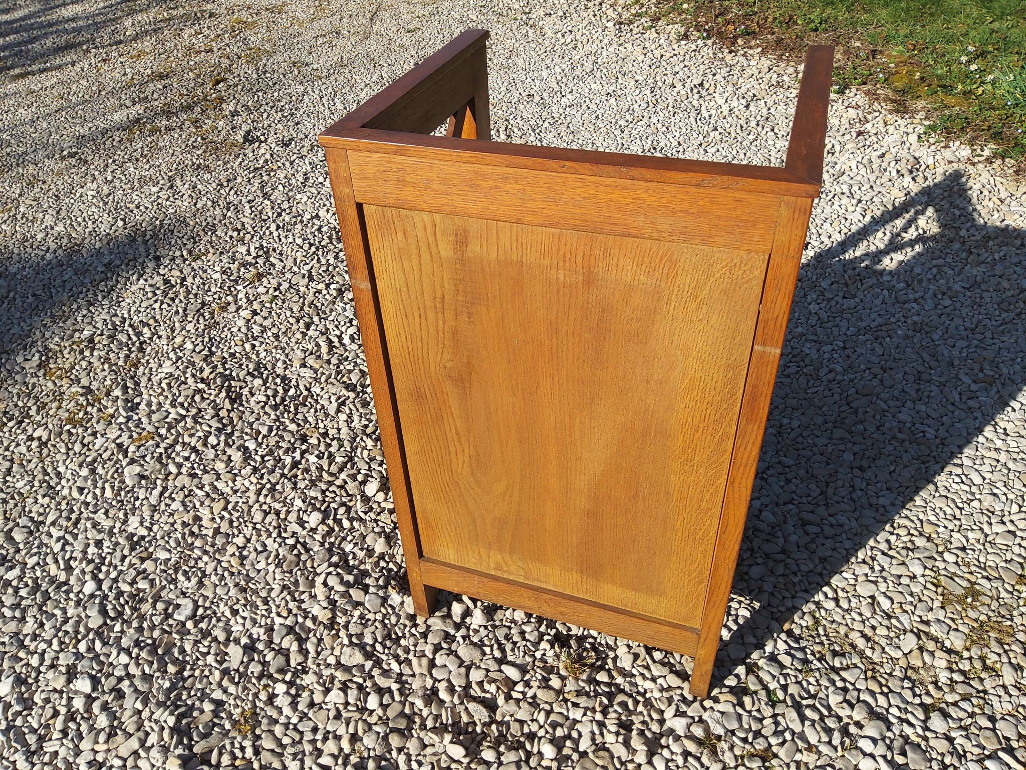 Bed and bedside table
