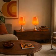 Paire de lampes space age en opaline orange et métal chromé