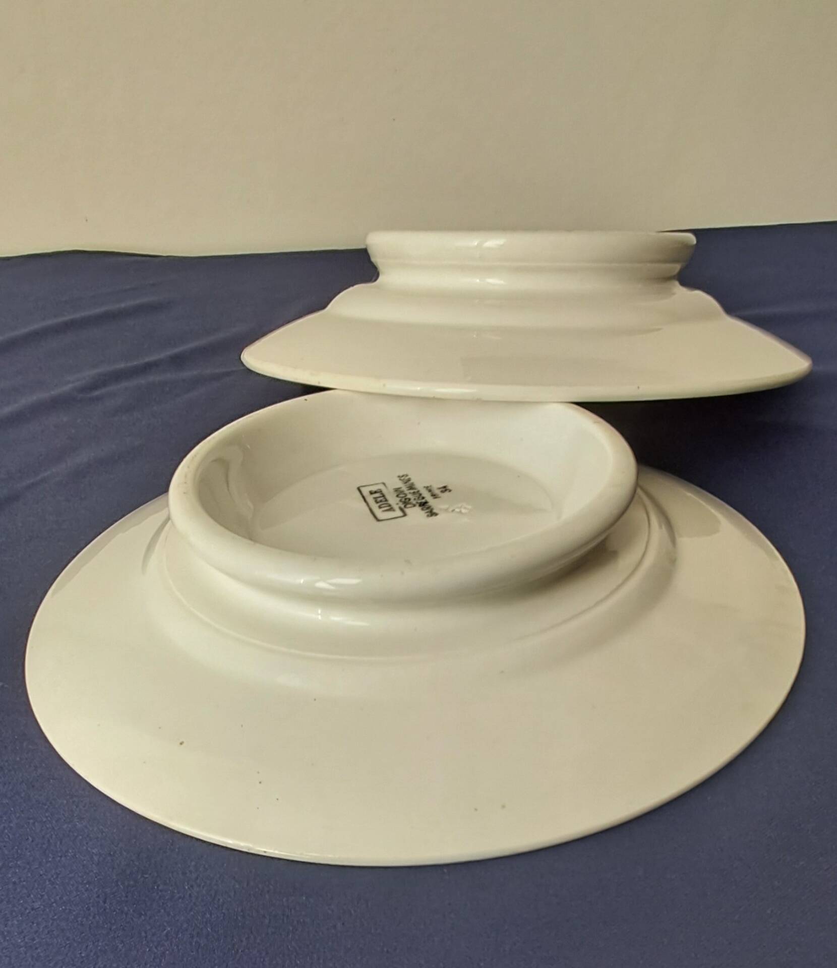 2 cake stands. Adèle model from Digoin Sarreguemines. Year.