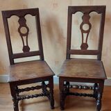 Pair of chairs Lorraines XIX century carved wood