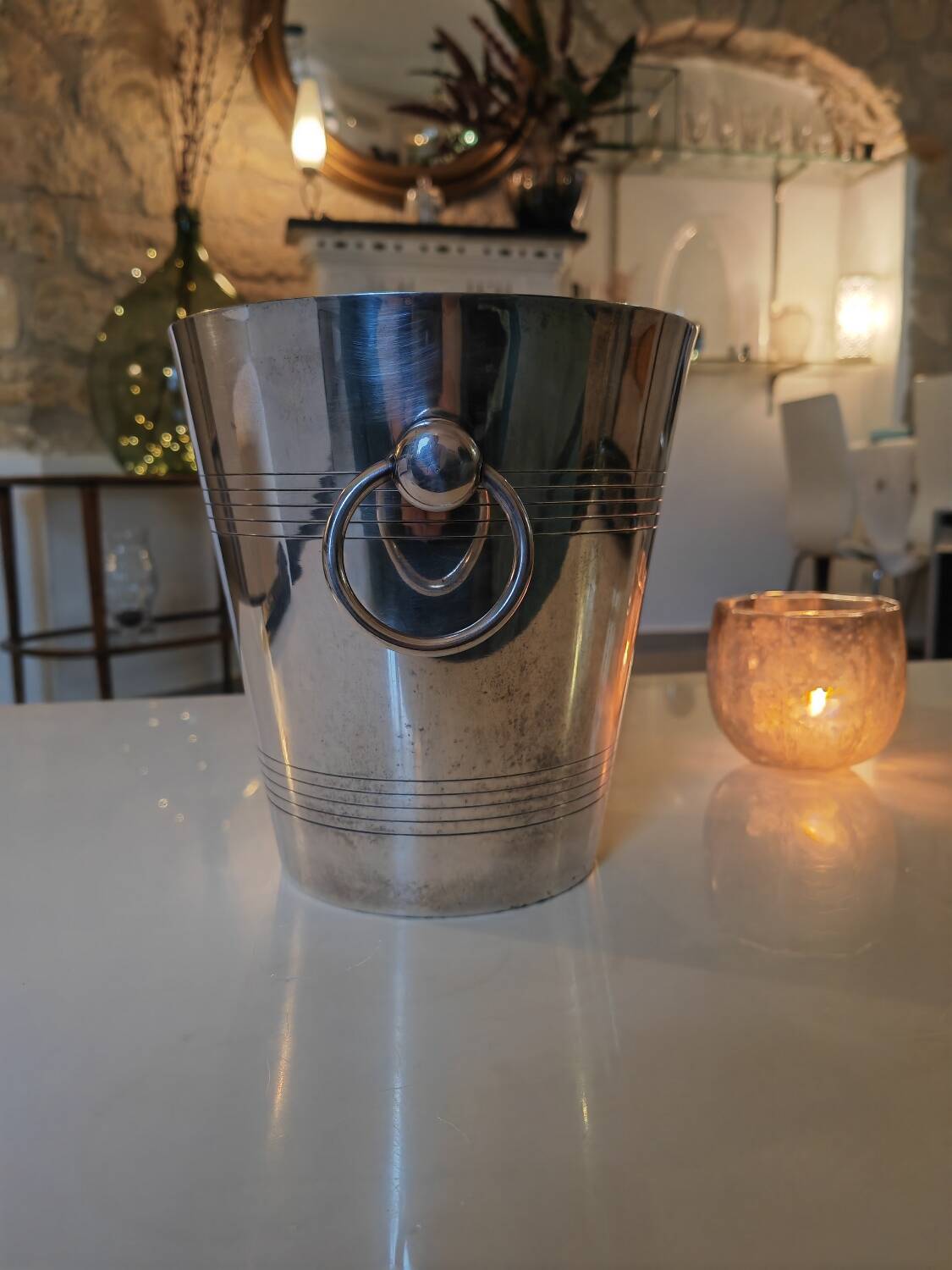 Silver metal champagne bucket