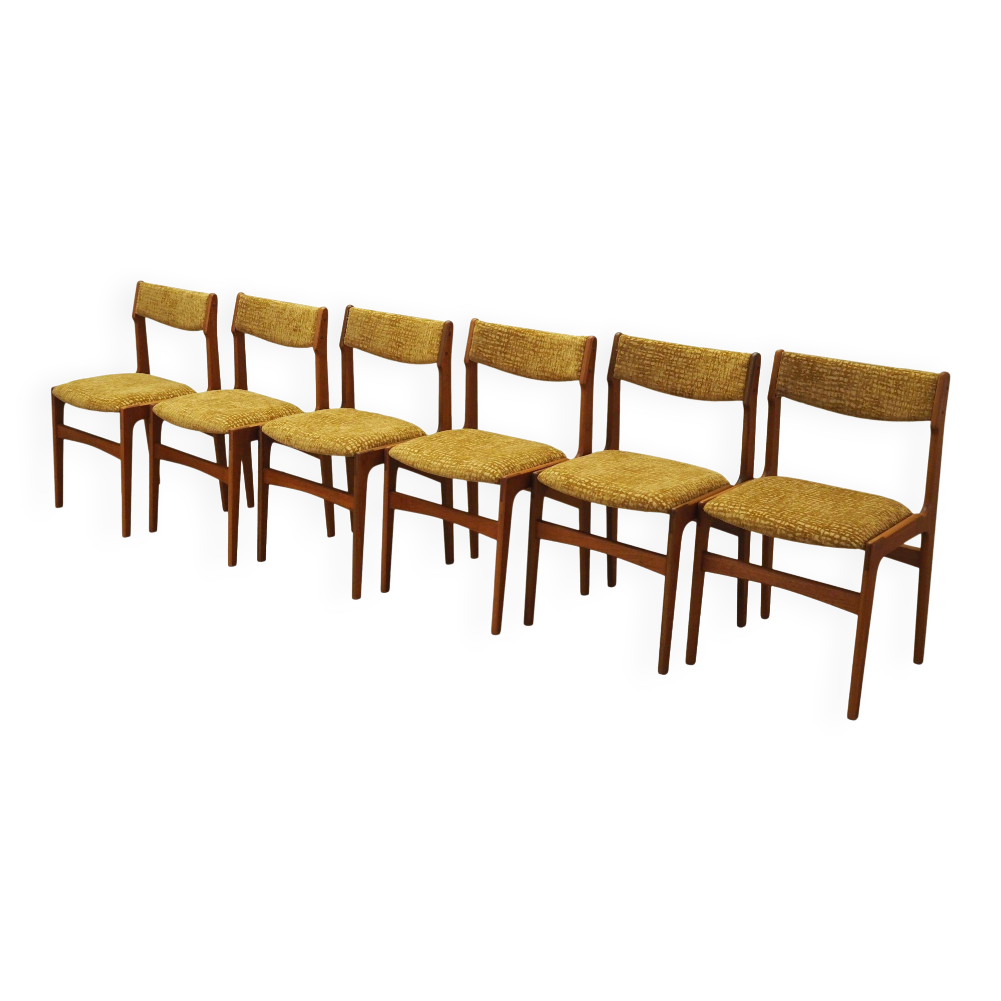 Ensemble de six chaises en teck, design danois, années 1970, production : Danemark