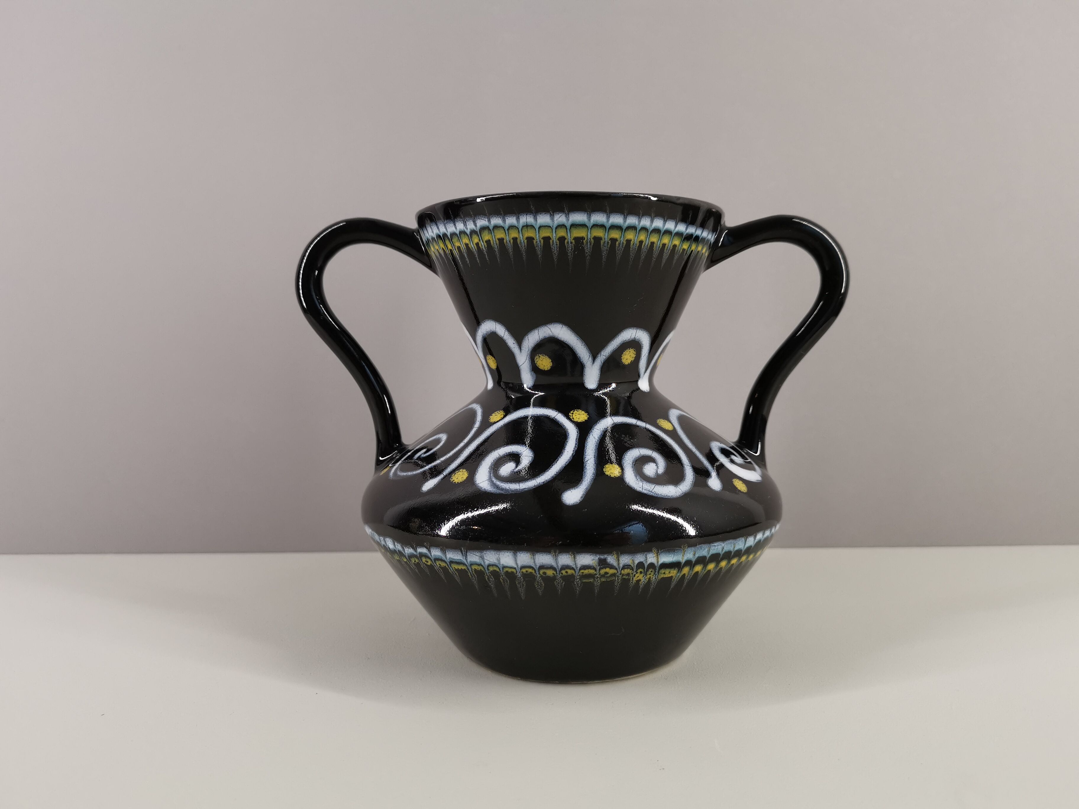 Ceramic vase by T.B décor and antique shape 50