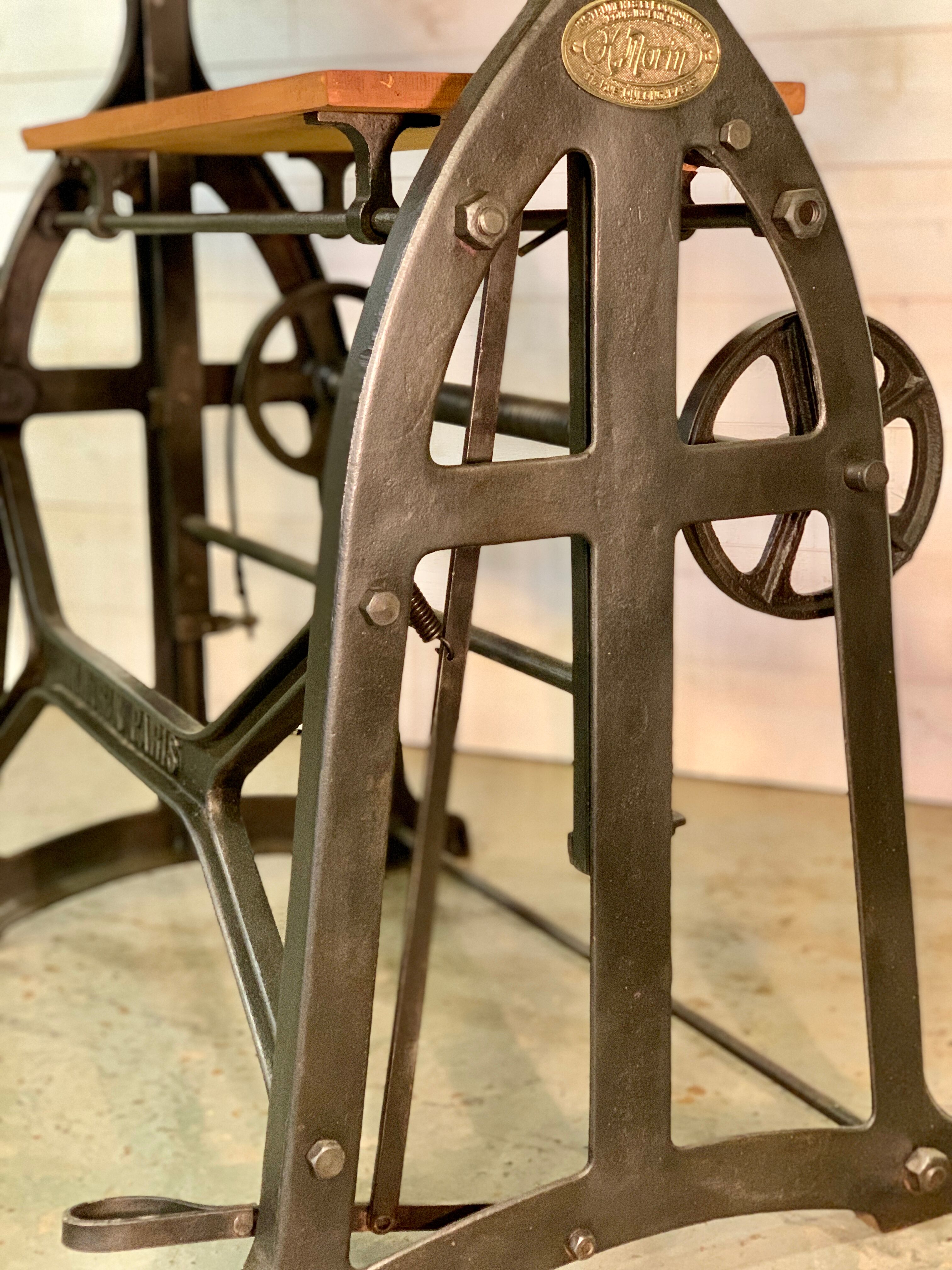 Drawing table Henri Morin