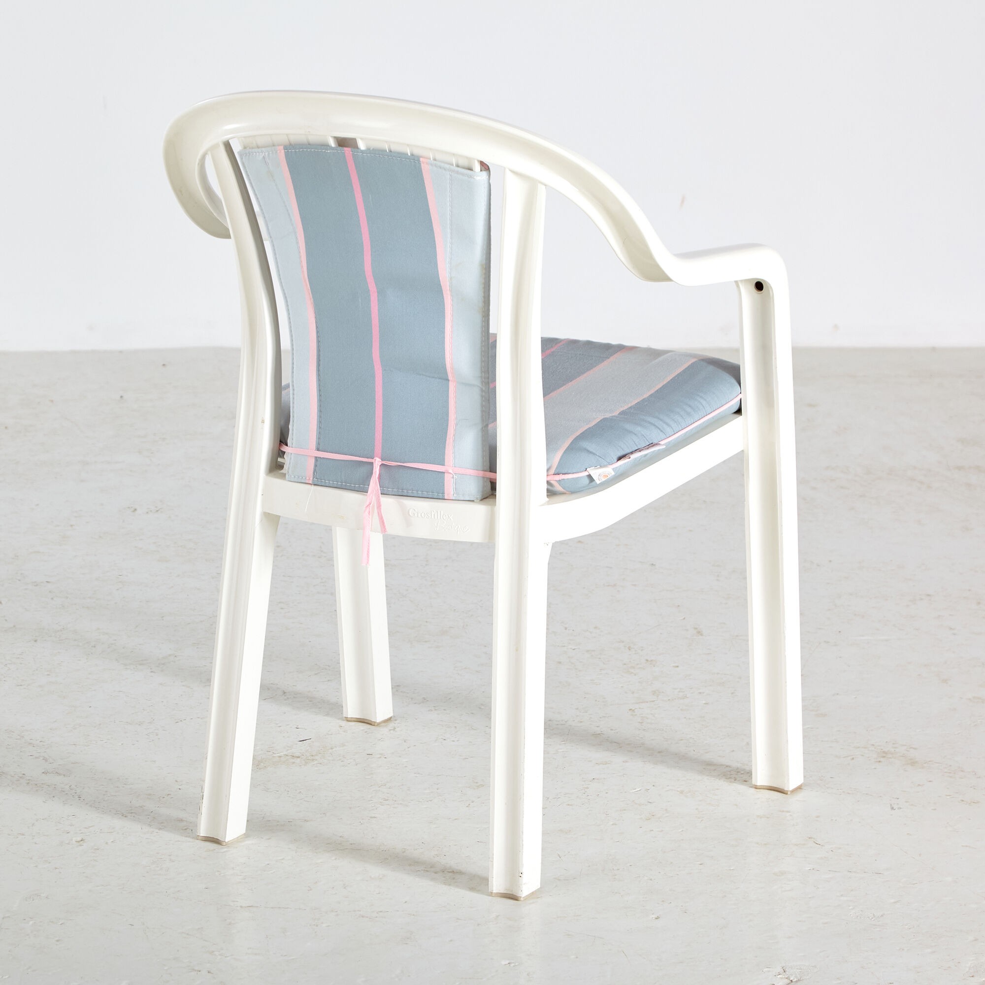 Plastic garden armchair for Grosfillex