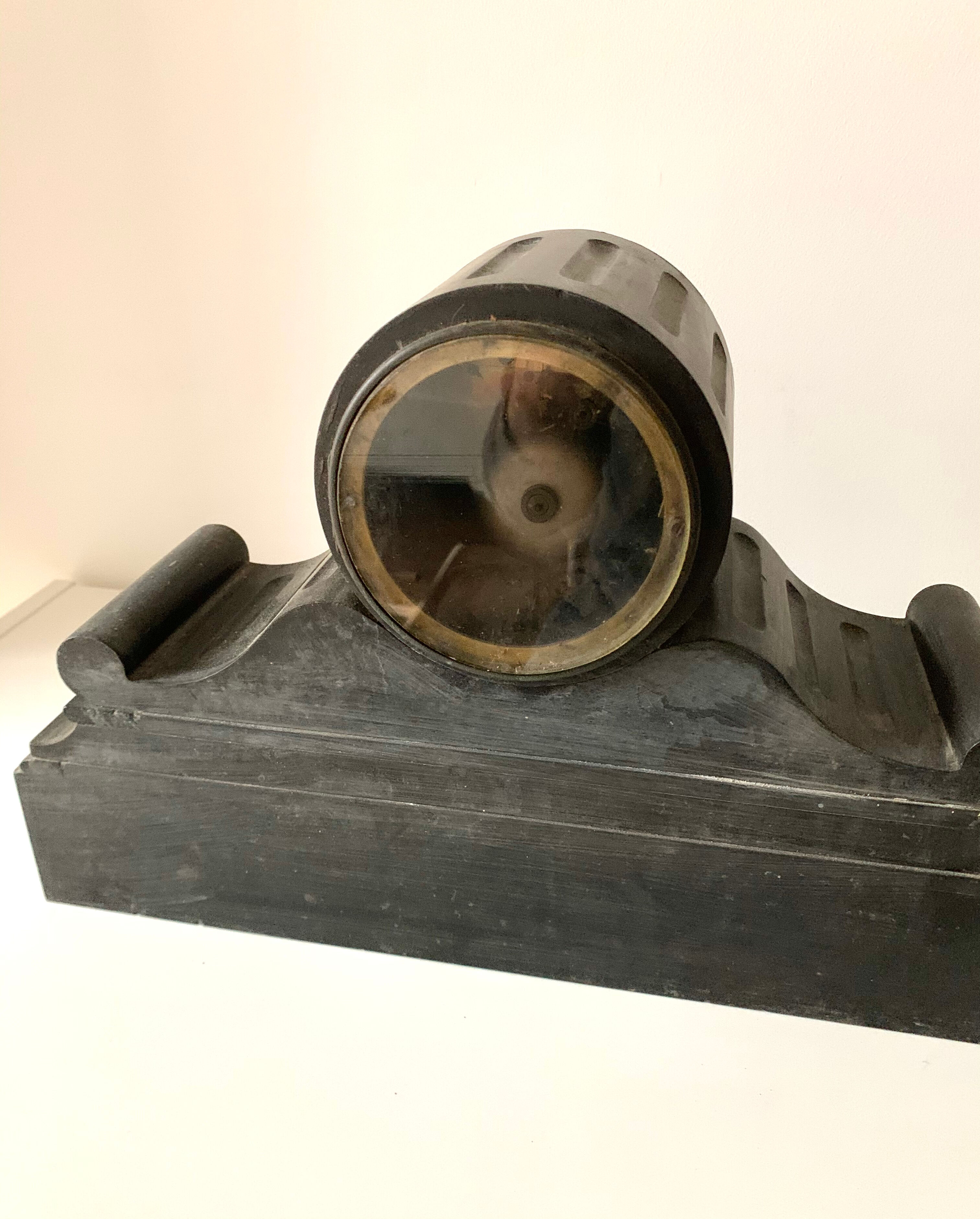 Marble clock