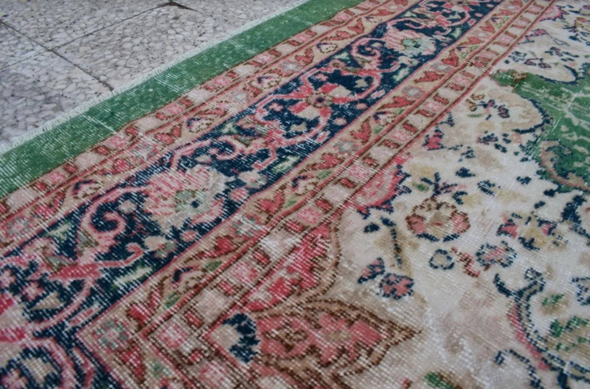 Vintage Turkish Oushak rug 210x342 cm