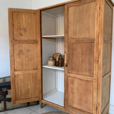 Parisian cabinet