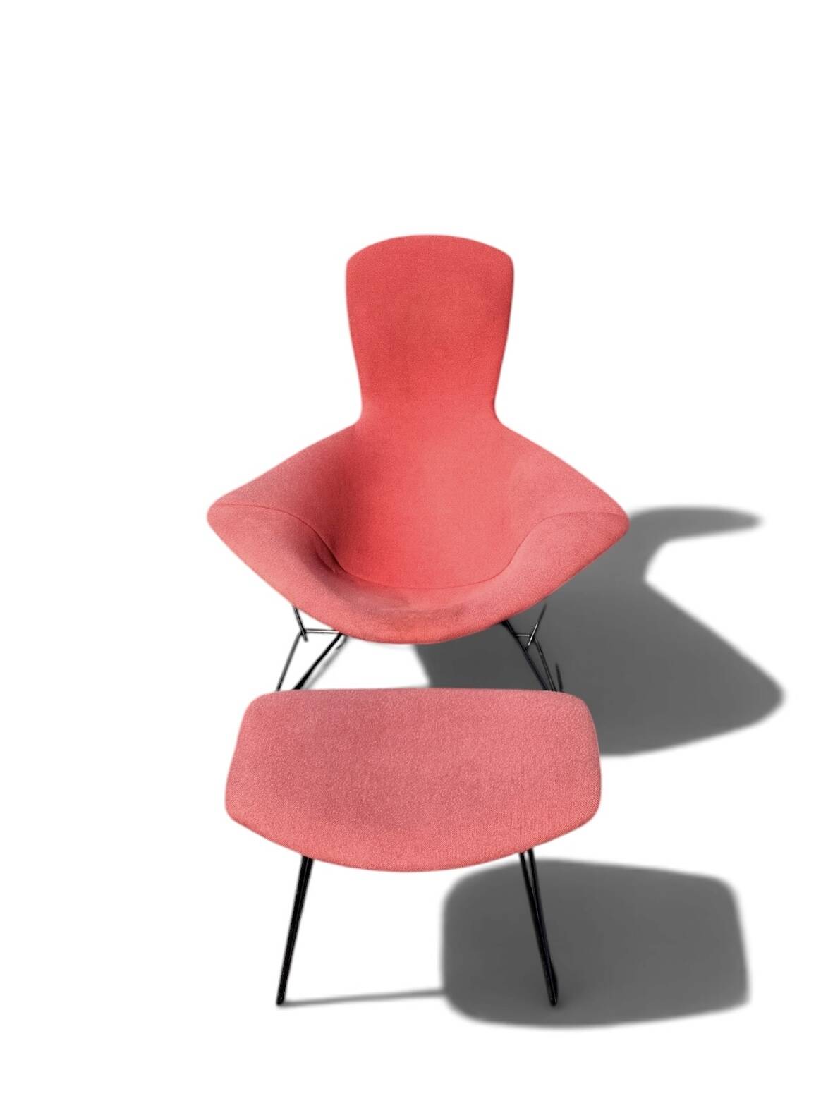 Bird Chair & Ottoman Harry Bertoia for Knoll - Black Mesh & Red Fabric