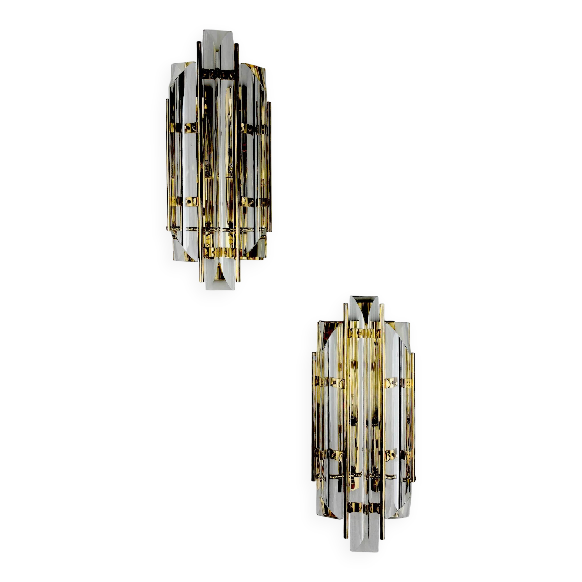 Pair of Venini wall lights, Murano cut glass, 1970s, Italy