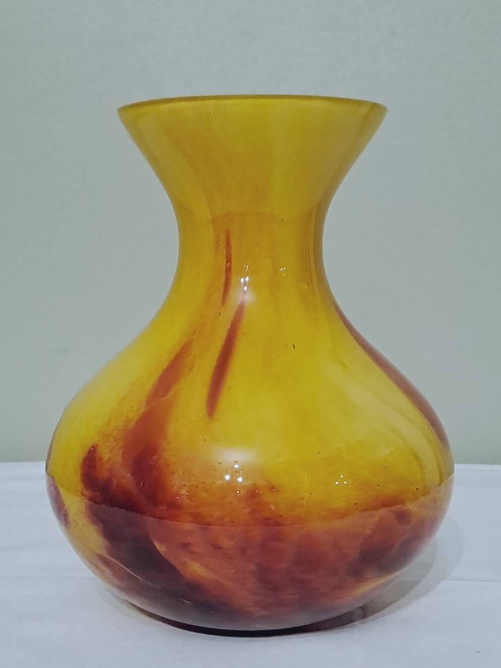 La Rochere blown glass paste vase