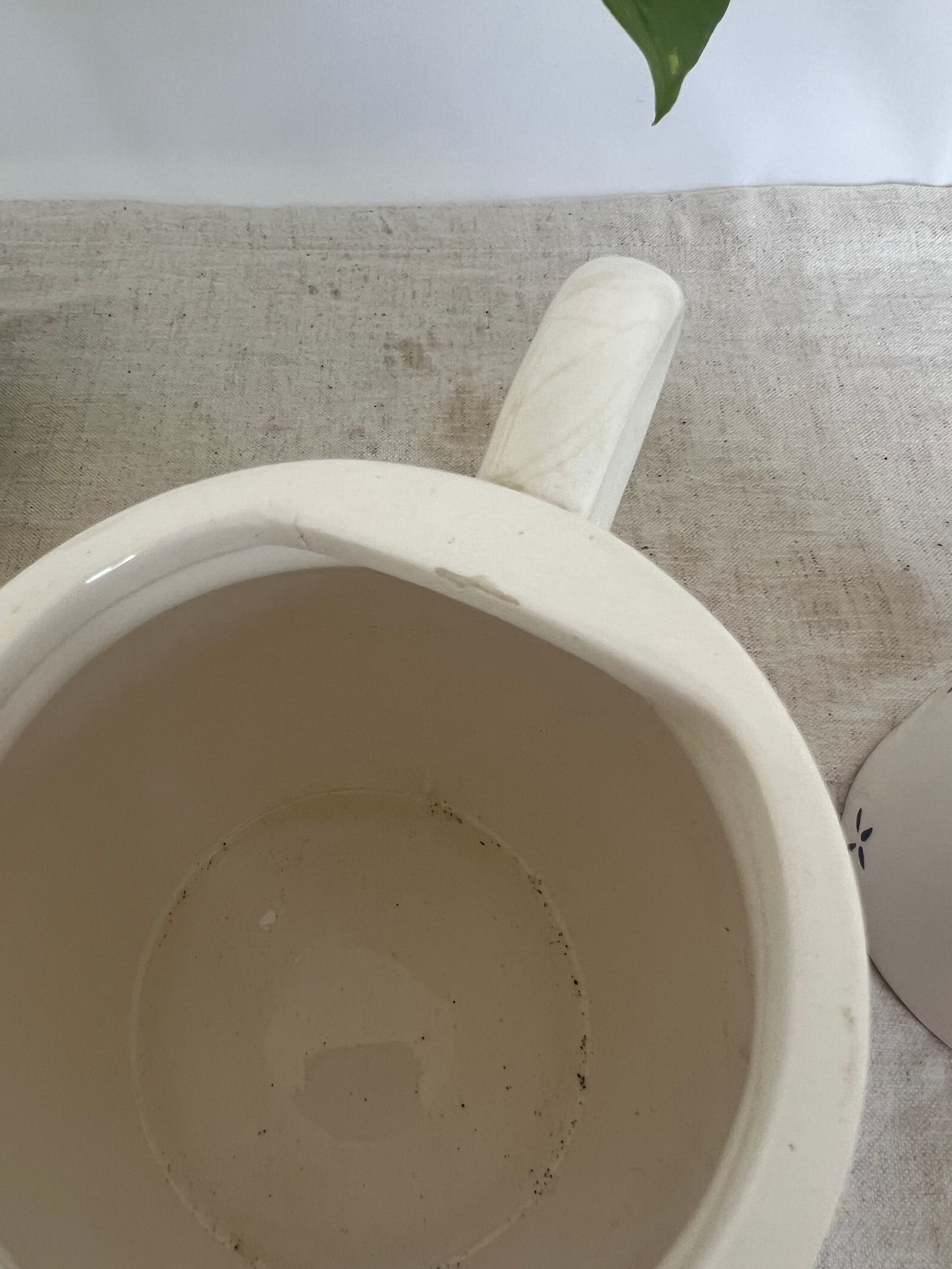 Teapot/coffee maker set with mug slip pattern breakfast hand-painted pieces