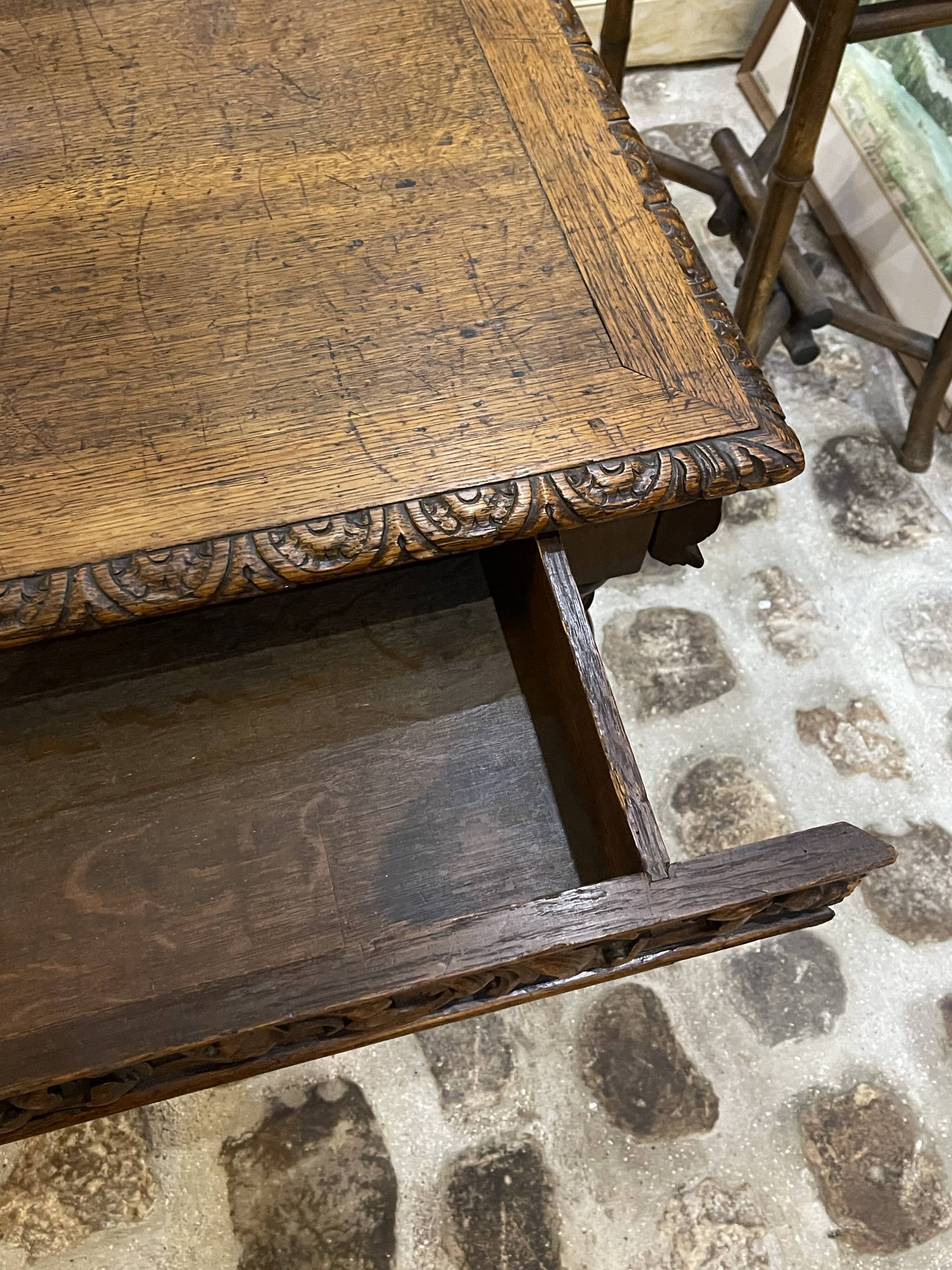 Table / desk style Henri II solid oak