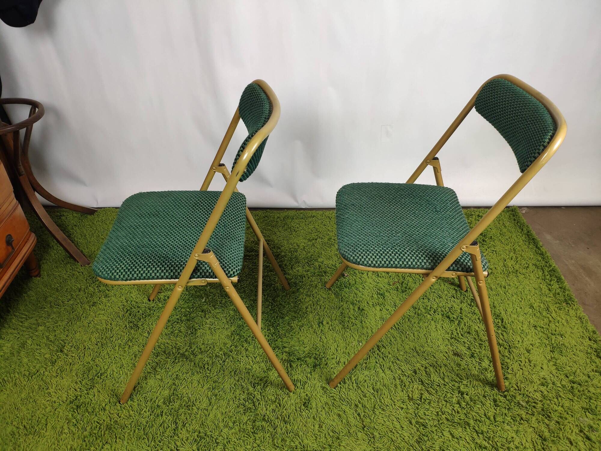 Lot of 4 folding chairs striped fabrics and green metal year 60