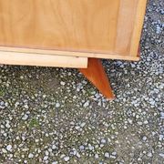 Enfilade of the 50s in oak and mahogany feet compass