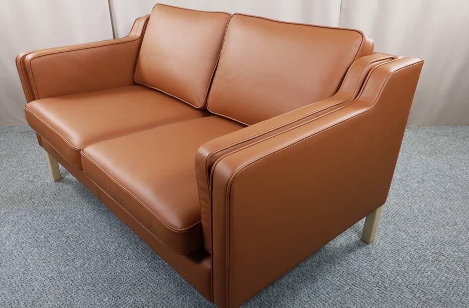Borge Mogensen 2 seater cognac leather sofa model 2212 - newly reupholstered