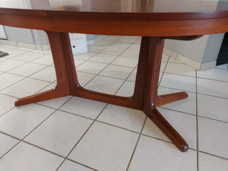 Vintage Baumann 1970s extendable table