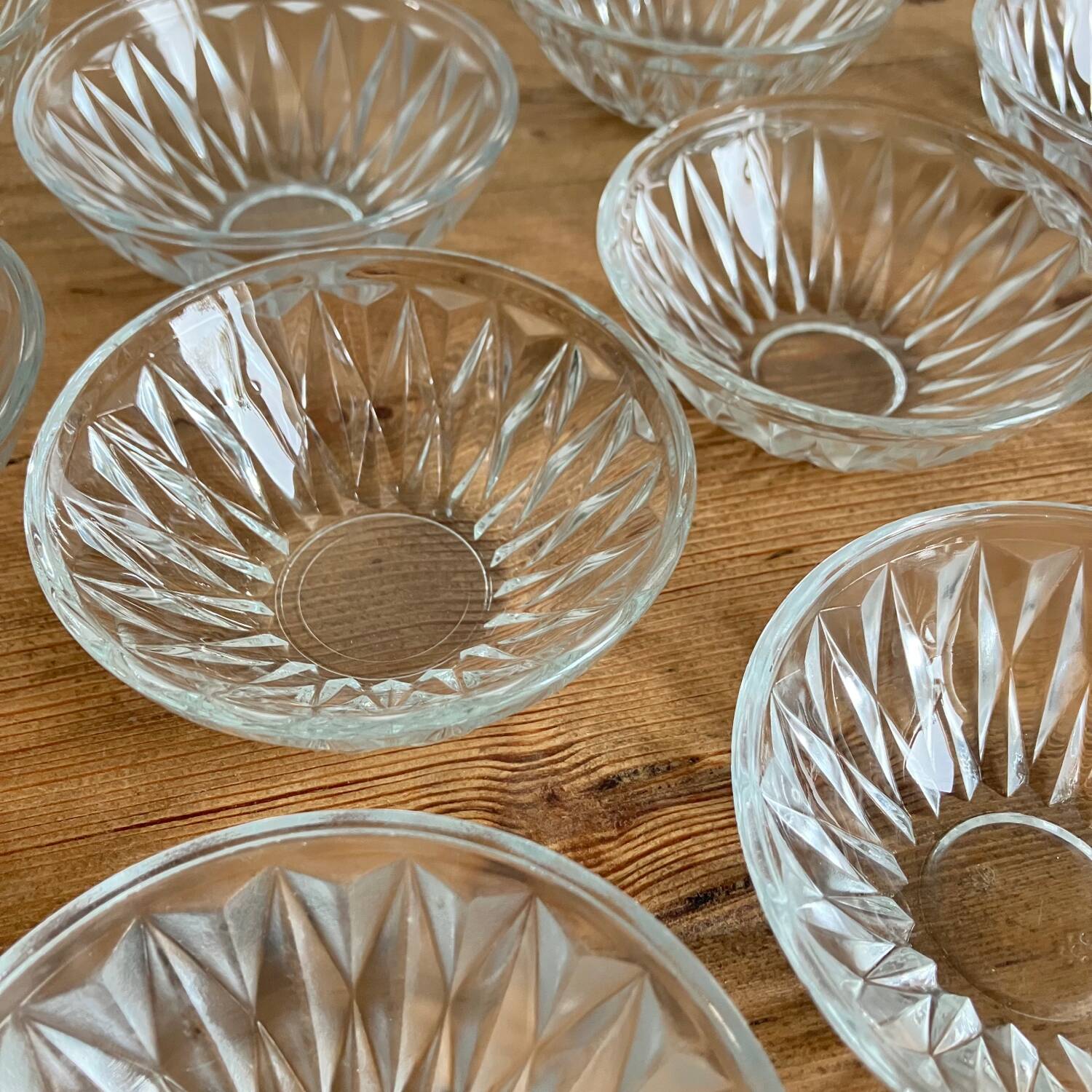 11 chiseled glass cups