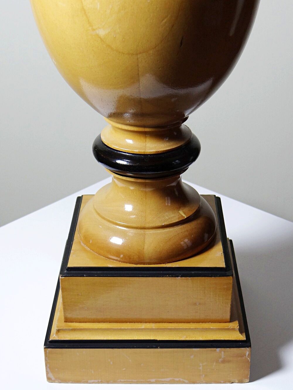 Grand lampe Le Dauphin "Verdennes" bois tourné, vintage années 70