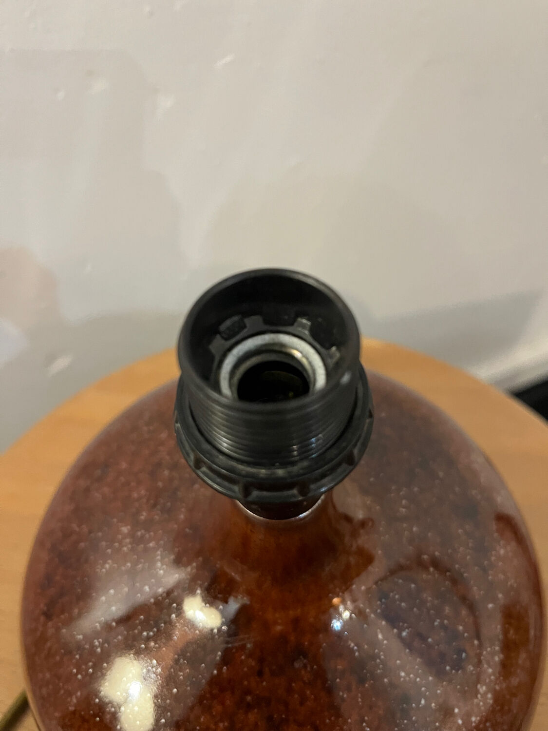 Glazed earthenware lamp base