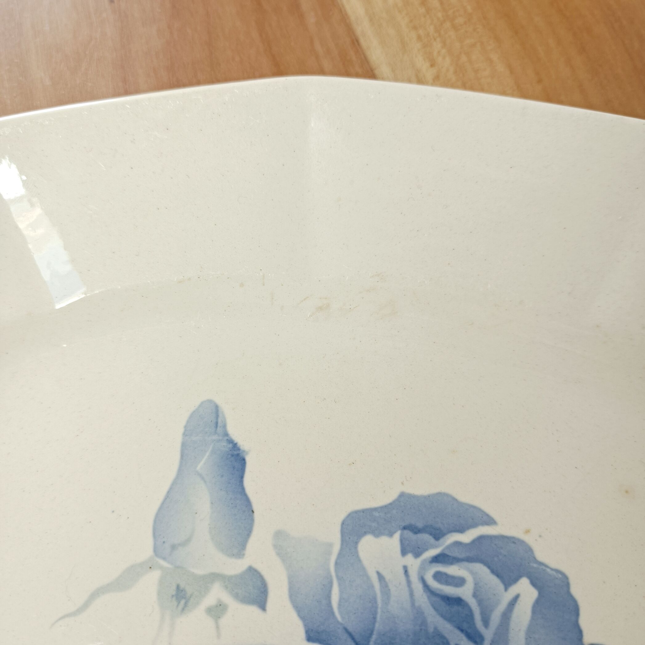 Digoin oval dish blue pink