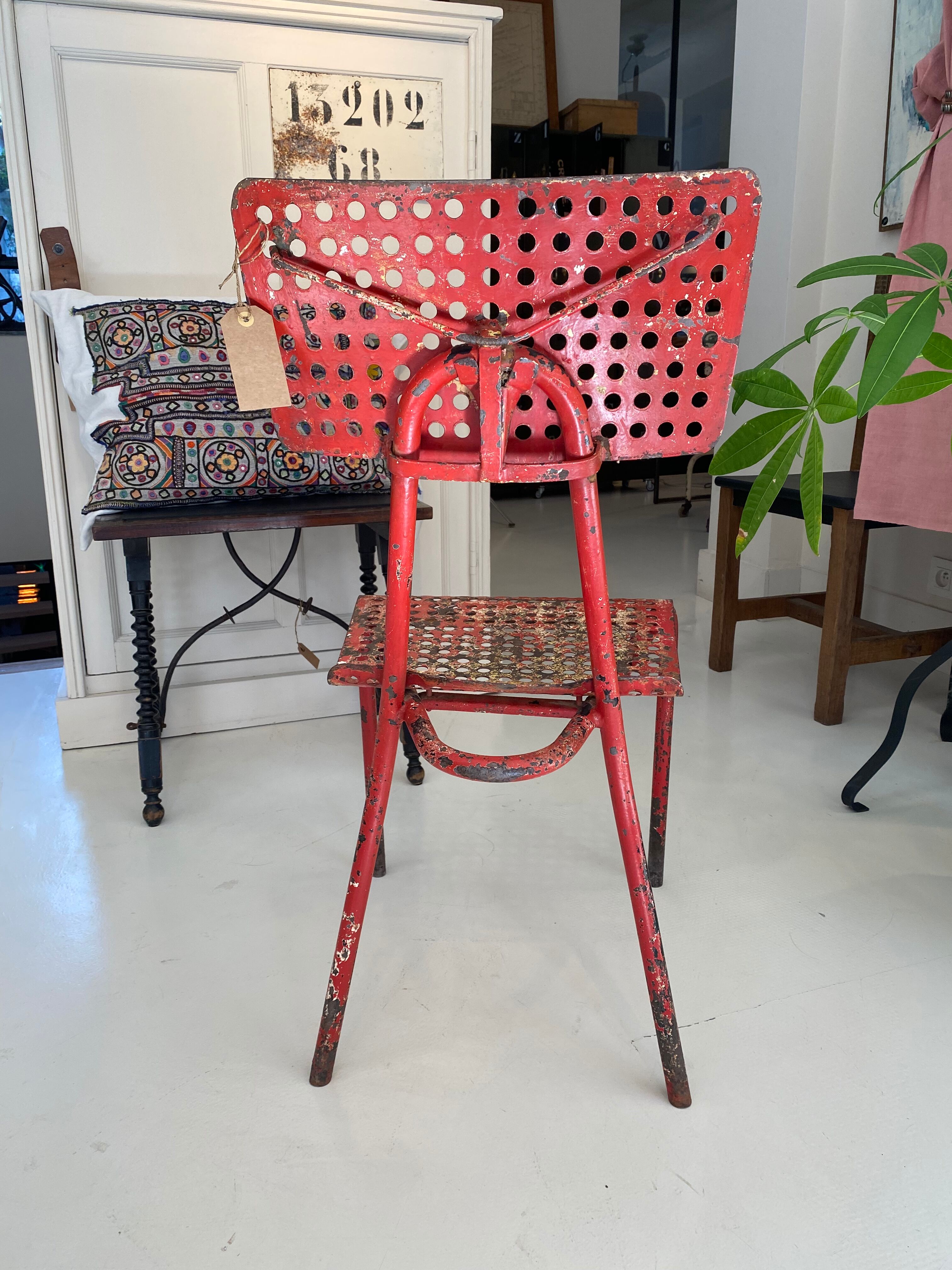 Antique chair by René malaval with its table