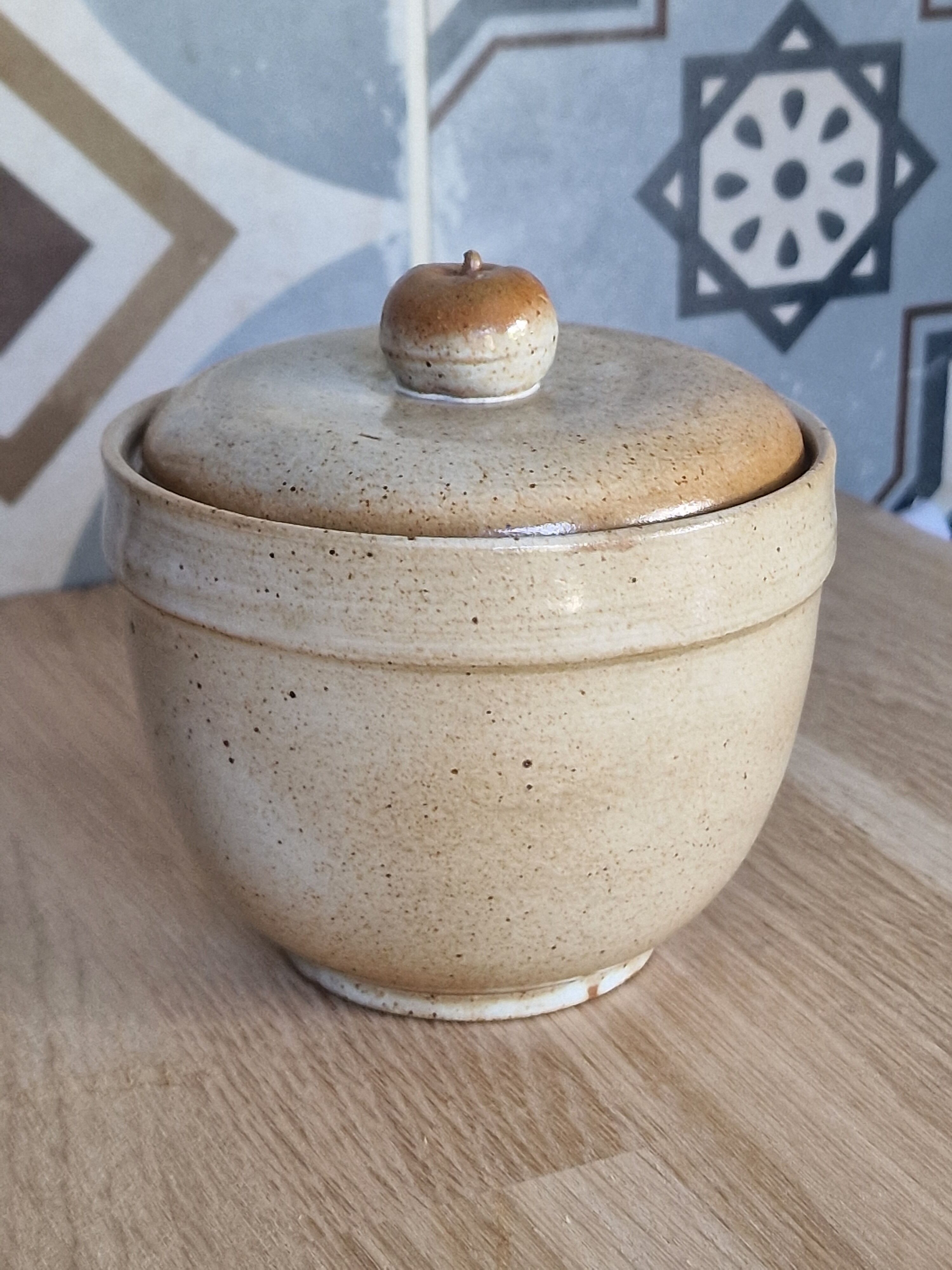 Sugar pot in Marais Sandstone