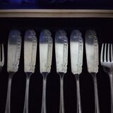 Box 12 cutlery with silver metal fish